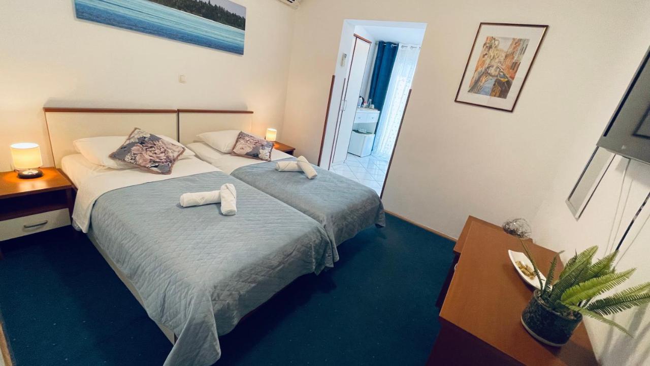 Apartmens And Rooms Madunic V Split Kültér fotó